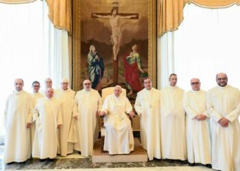 Pope calls monks to be a gift ‘to God’ and ‘of God’