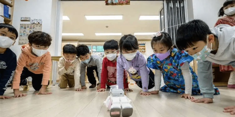 Korean bishops pledge support for vulnerable children, youth