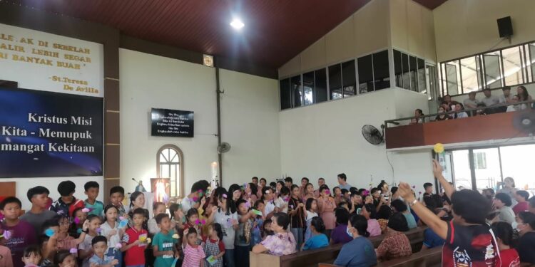 Anak-anak LSKK ingat jasa ibu tersayang